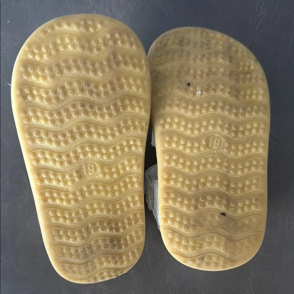 Toddler White Velcro Sandals